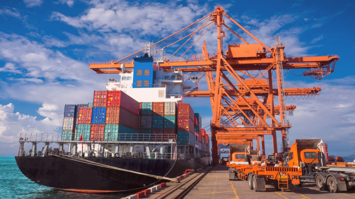 Transshipment of goods: concept, types, rules